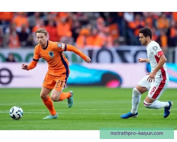 瓜迪奥拉与恩里克共同探讨足球战术，智慧碰撞备受关注