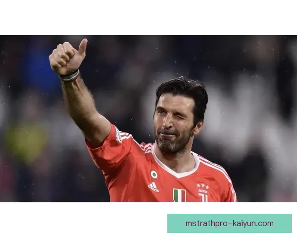 马尔蒂尼职业里程碑值得关注，他在场上的表现稳健，继续书写传奇。